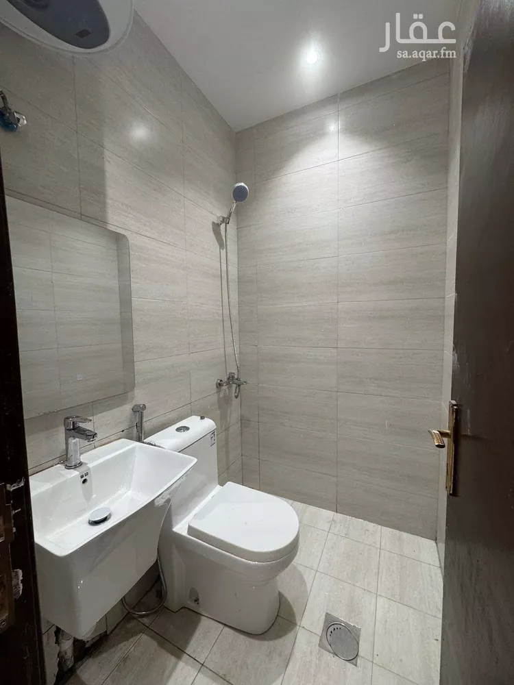 شقة للإيجار في شارع الخبر, حي النهضة, مدينة الرياض, منطقة الرياض صورة 3