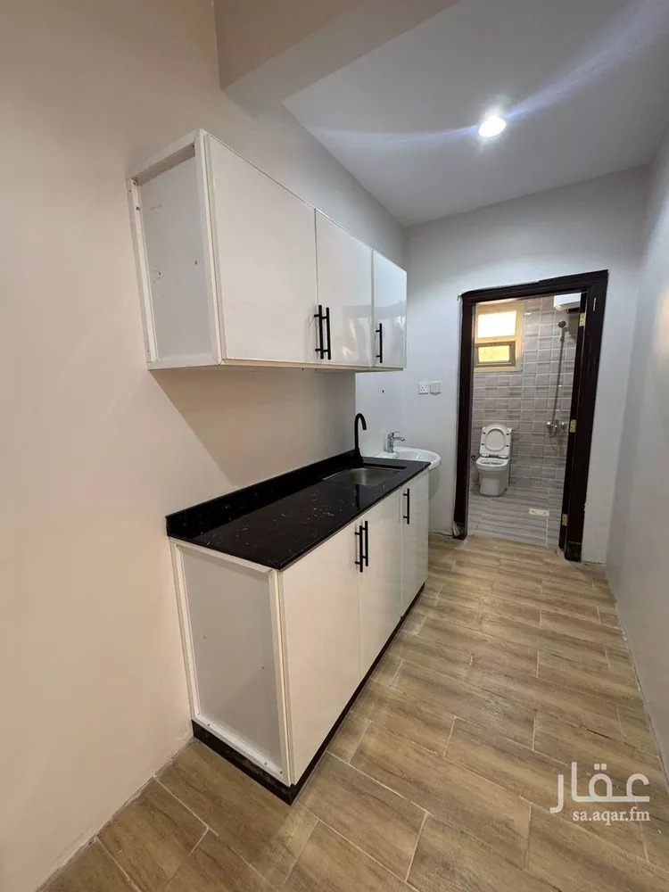 شقة للإيجار في شارع محمد ابن مهيزع, حي الزهرة, مدينة الرياض, منطقة الرياض صورة 5