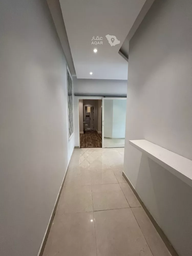 Floor for Rent in Riyadh Al Aqiq 18
