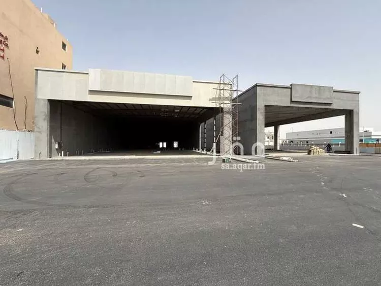 محل للإيجار في شارع الوعد, حي البحيرة, مدينة الخبر, المنطقة الشرقية صورة 2