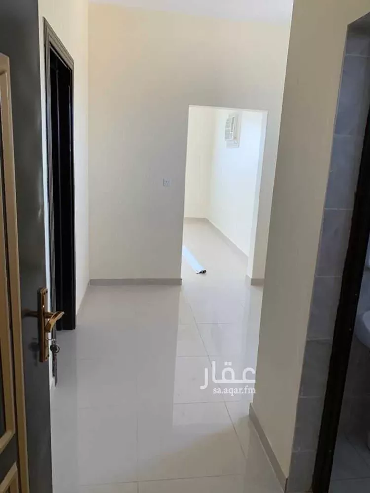 شقة للإيجار في شارع مصعب العبدري, حي المصيف, مدينة الرس, منطقة القصيم صورة 2