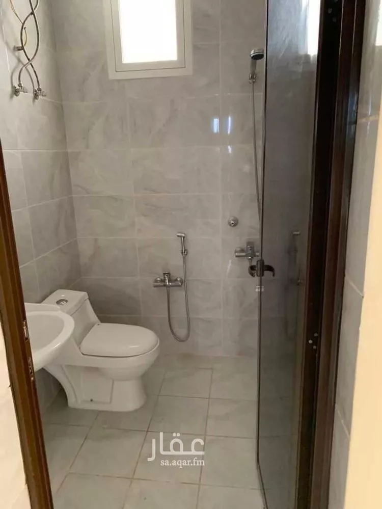 شقة للإيجار في شارع مصعب العبدري, حي المصيف, مدينة الرس, منطقة القصيم صورة 5