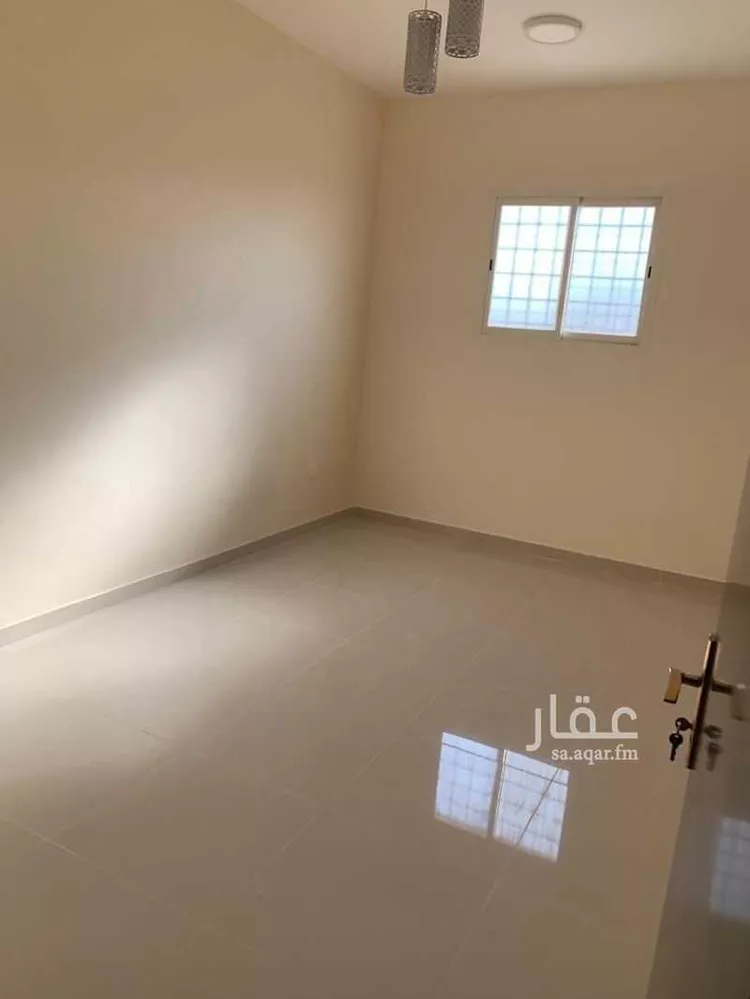 شقة للإيجار في شارع مصعب العبدري, حي المصيف, مدينة الرس, منطقة القصيم صورة 4
