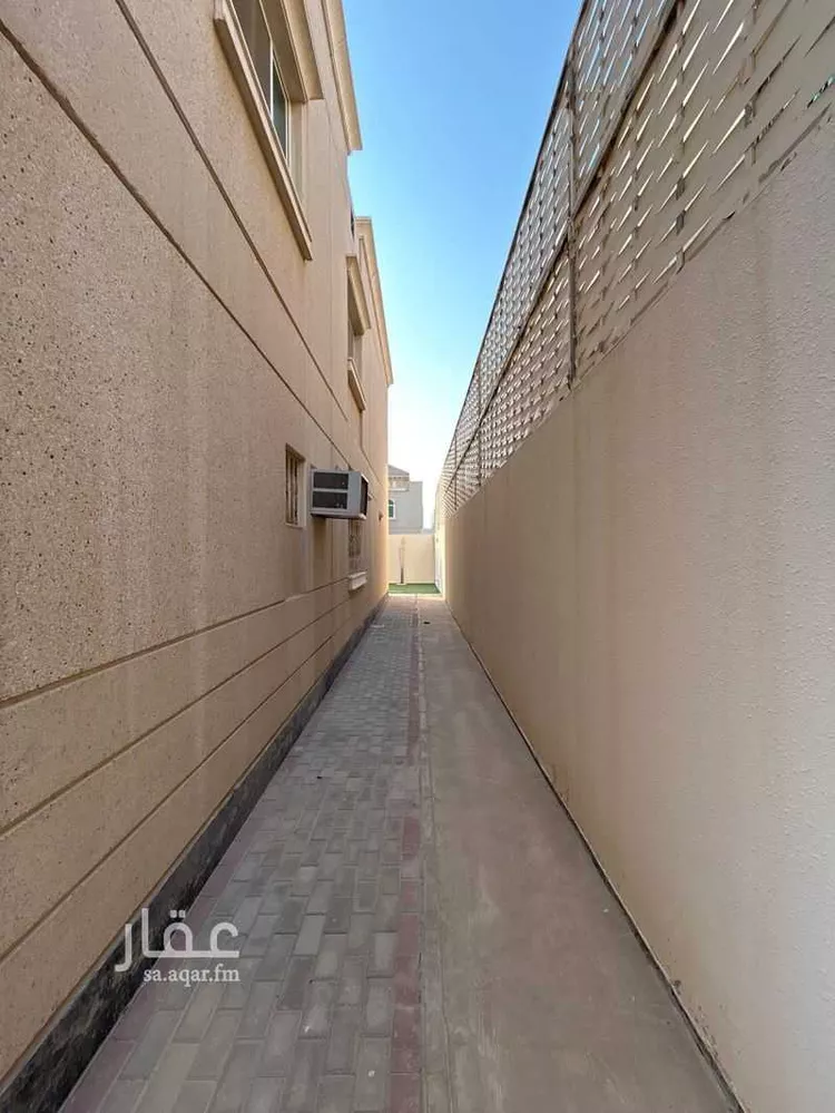 فيلا للبيع في شارع الياقوت, حي جلمودة, مدينة مدينه الجبيل الصناعيه, المنطقة الشرقية 11