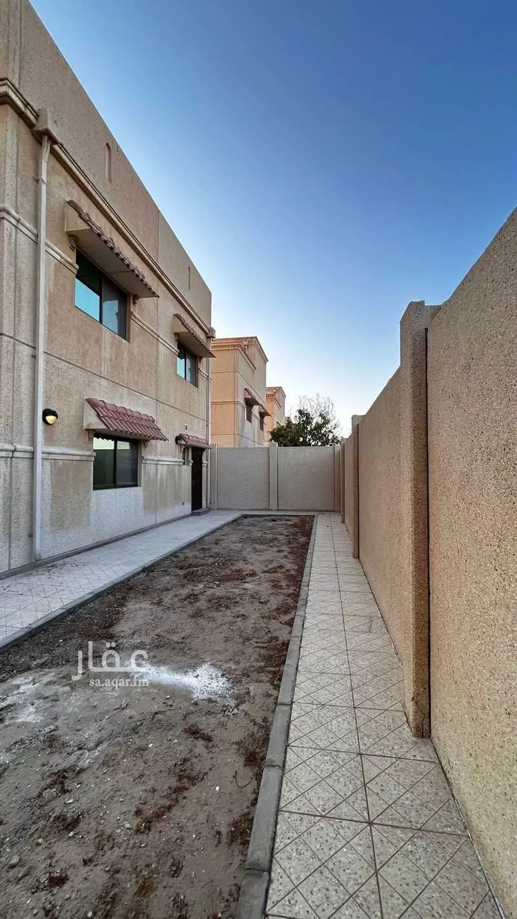 فيلا للبيع في شارع شارع المدينة 5, مدينة مدينه الجبيل الصناعيه, المنطقة الشرقية صورة 5