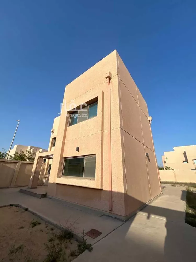 فيلا للبيع في شارع مدينه الجبيل الصناعيه 604, حي جلمودة, مدينة مدينه الجبيل الصناعيه, المنطقة الشرقية صورة 2