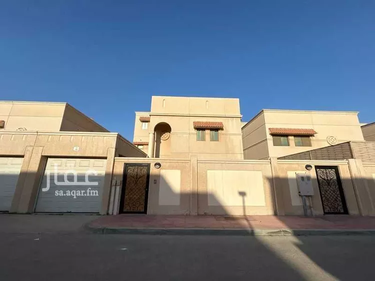 فيلا للبيع في شارع شارع المدينة 5, مدينة مدينه الجبيل الصناعيه, المنطقة الشرقية