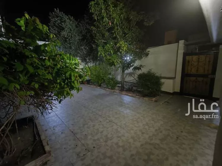 فيلا للبيع في شارع شارع السروات, حي مكه الجنوبيه, مدينة مدينه الجبيل الصناعيه, المنطقة الشرقية صورة 2