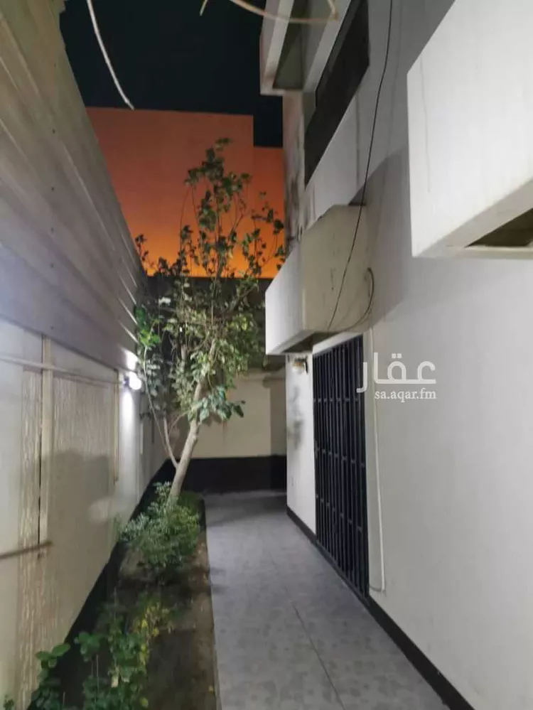 فيلا للبيع في شارع شارع السروات, حي مكه الجنوبيه, مدينة مدينه الجبيل الصناعيه, المنطقة الشرقية صورة 3
