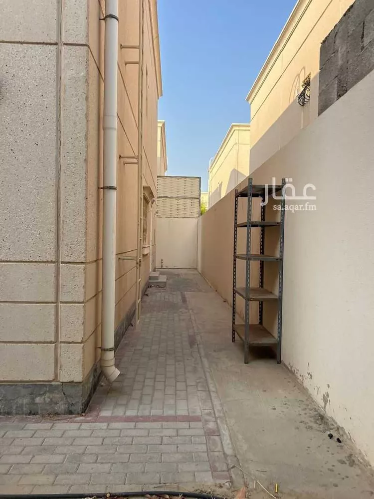 فيلا للبيع في شارع الياقوت, حي جلمودة, مدينة مدينه الجبيل الصناعيه, المنطقة الشرقية 9