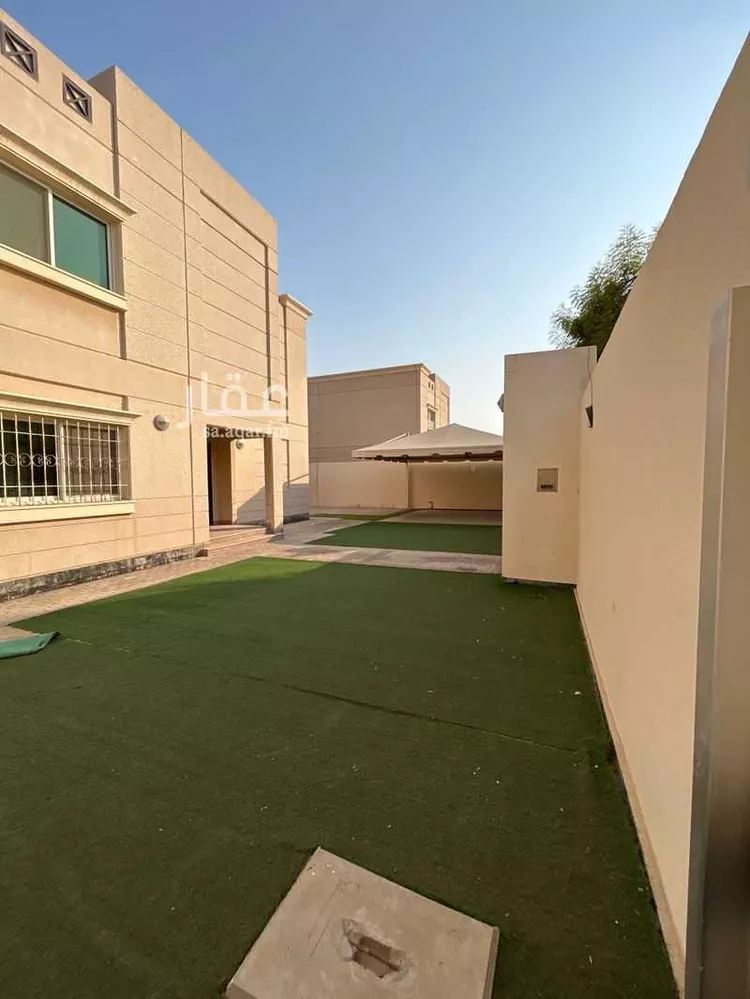 فيلا للبيع في شارع الياقوت, حي جلمودة, مدينة مدينه الجبيل الصناعيه, المنطقة الشرقية صورة 4