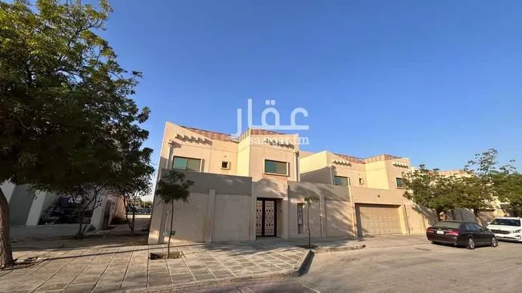 شقة للبيع في شارع شارع دارين 3, حي دارين, مدينة مدينه الجبيل الصناعيه, المنطقة الشرقية صورة 2