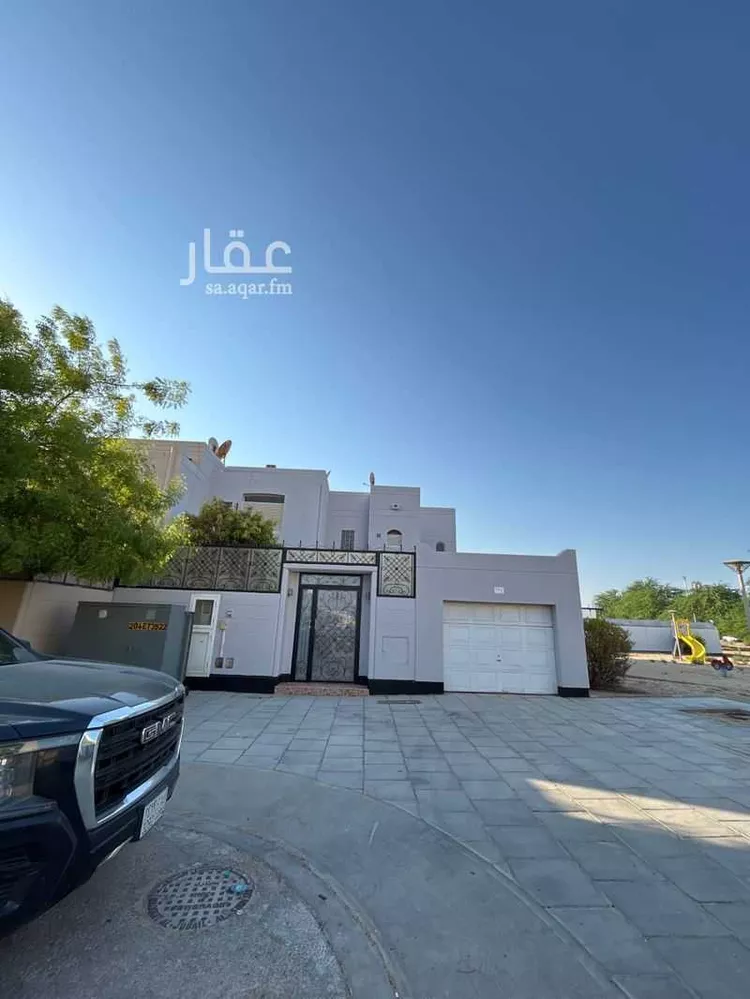 فيلا للبيع في شارع شـارع الفــاروق 13أ, حي الفاروق الجنوبي, مدينة مدينه الجبيل الصناعيه, المنطقة الشرقية صورة 2