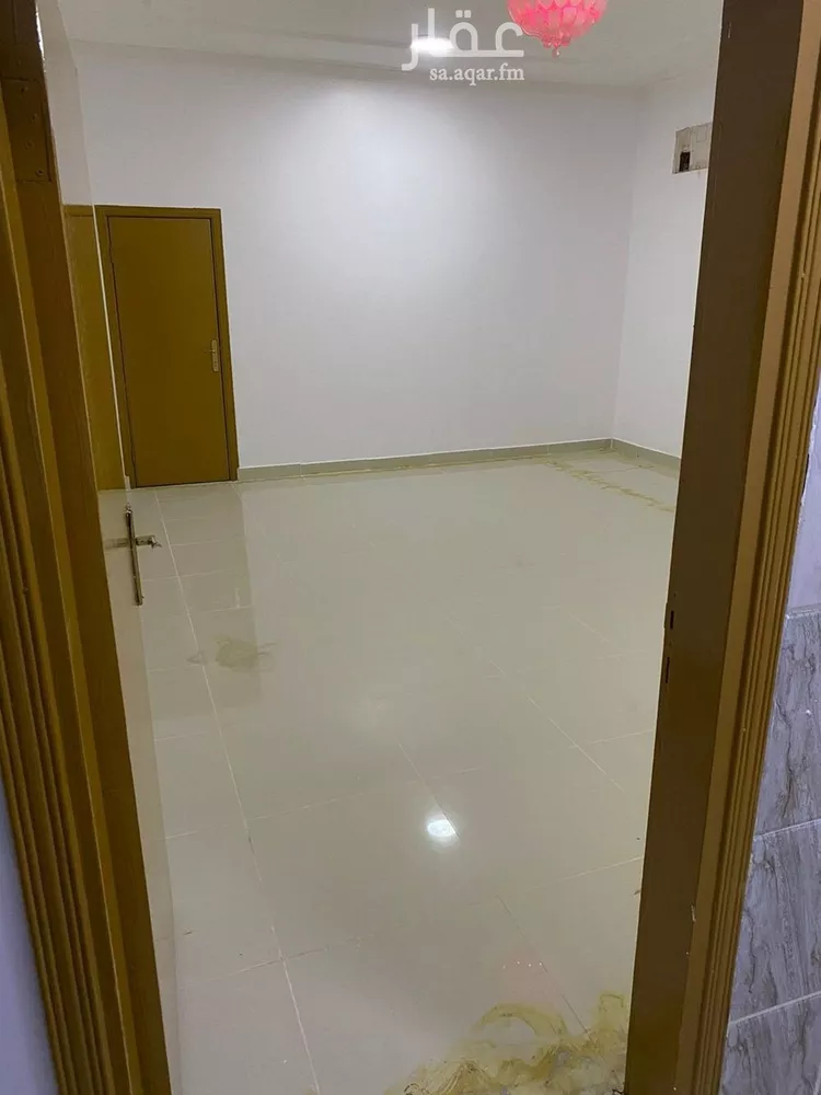 فيلا للبيع في شارع إسماعيل الصقلي, حي الرمال, مدينة الرياض, منطقة الرياض صورة 5