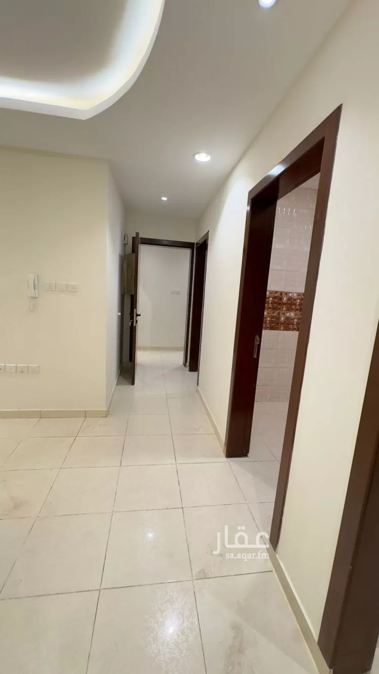 شقة للبيع في شارع الجميل ابن حاتم, حي ظهرة لبن, مدينة الرياض, منطقة الرياض صورة 4