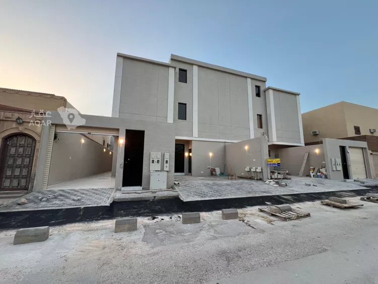 Floor for Sale in Riyadh Al Khaleej 4