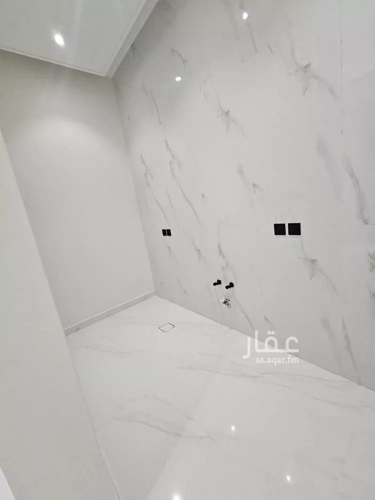 شقة للبيع في شارع ينبع, حي ظهرة لبن, مدينة الرياض, منطقة الرياض صورة 3