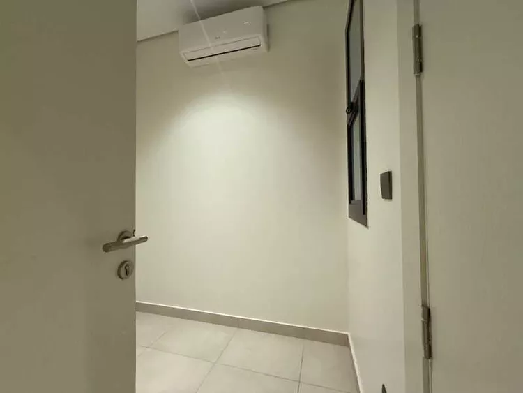 شقة للإيجار في شارع اسماء بنت مالك, حي العارض, مدينة الرياض, منطقة الرياض 8