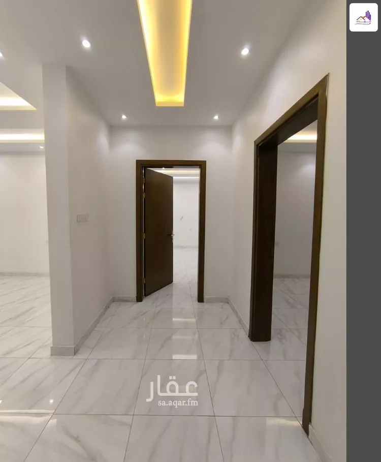 فيلا للبيع في شارع نسيره, حي الرياض, مدينة جدة, منطقة مكة المكرمة صورة 3