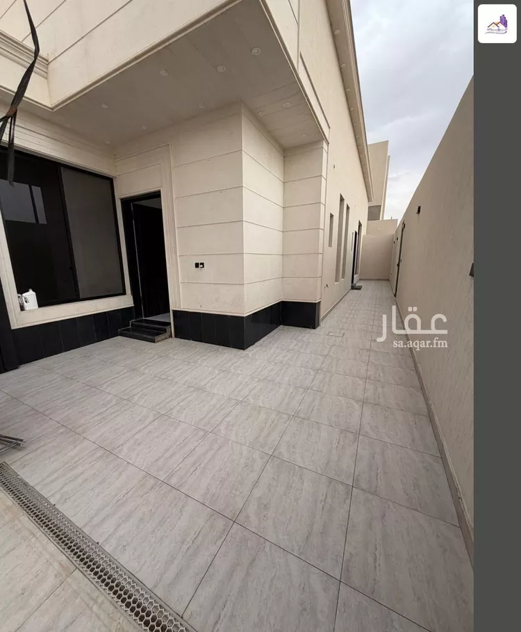 فيلا للبيع في شارع الزهور, حي النظيم, مدينة الرياض, منطقة الرياض صورة 2