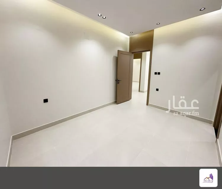Floor for Sale in Riyadh Tuwaiq 13