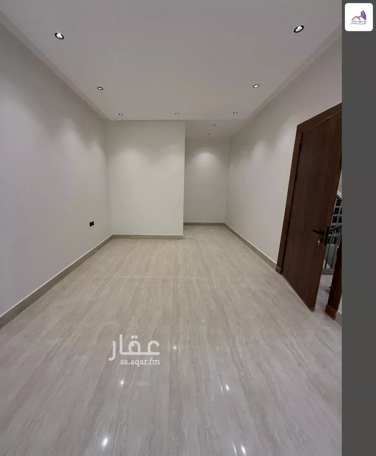 فيلا للبيع في شارع الزهور, حي الرمال, مدينة الرياض, منطقة الرياض 16