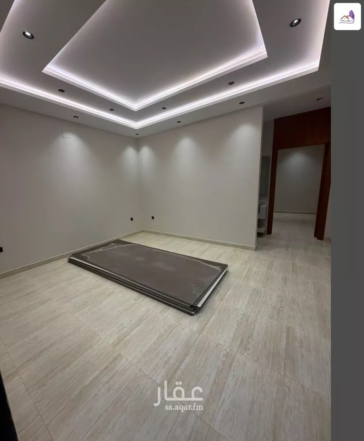 Floor for Sale in Riyadh Tuwaiq 8