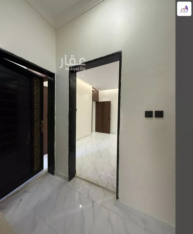 فيلا للبيع في شارع  مالك, حي بدر, مدينة الرياض, منطقة الرياض صورة 5
