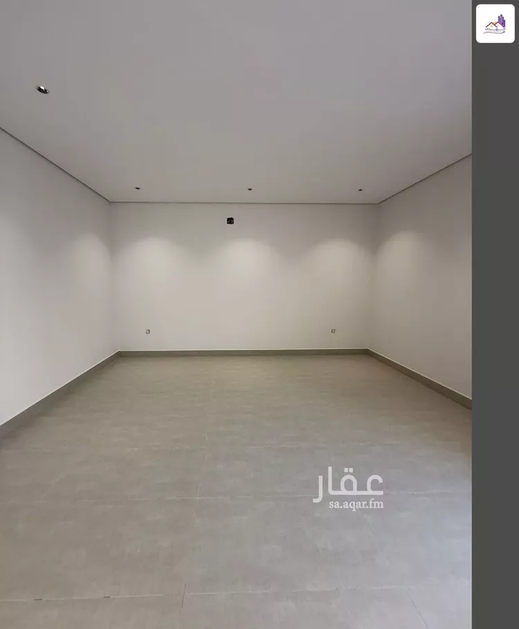 دور للبيع في شارع احمد بن عفيف, حي الجنادرية, مدينة الرياض, منطقة الرياض صورة 4
