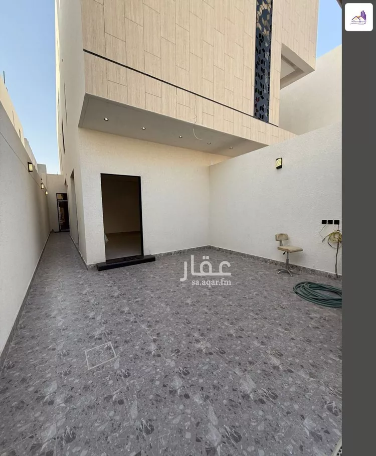 دور للبيع في شارع احمد بن عفيف, حي الجنادرية, مدينة الرياض, منطقة الرياض صورة 2