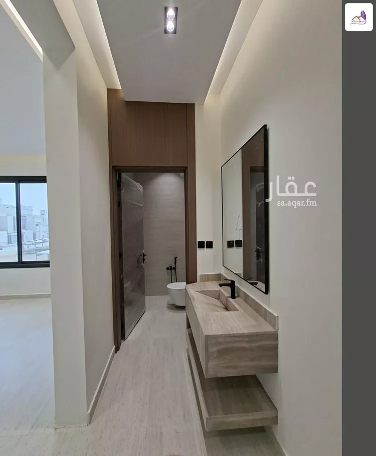 Floor for Sale in Riyadh Al Janadriyah 6