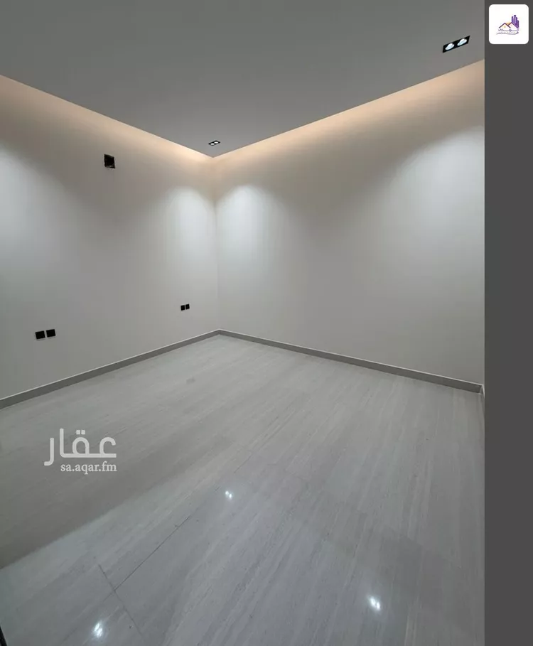 فيلا للبيع في شارع الزهور, حي النظيم, مدينة الرياض, منطقة الرياض 10