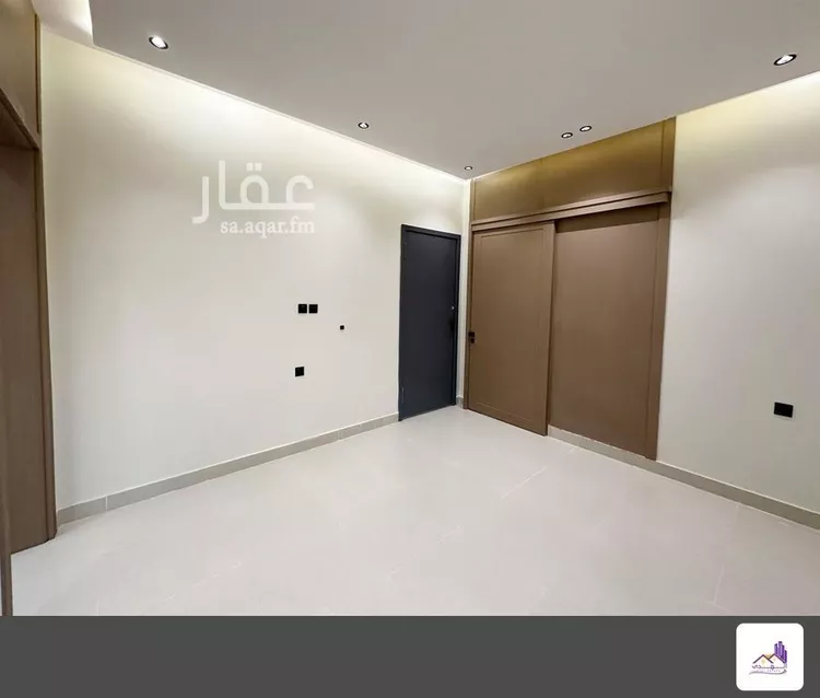 دور للبيع في شارع إسحاق السقاف, حي طويق, مدينة الرياض, منطقة الرياض 9
