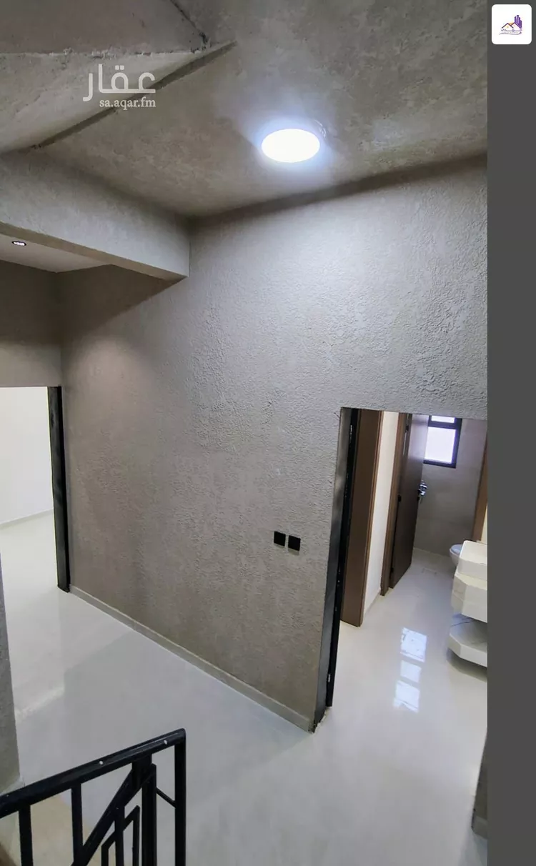 دور للبيع في شارع رقم 44, حي الندوة, مدينة الرياض, منطقة الرياض صورة 4