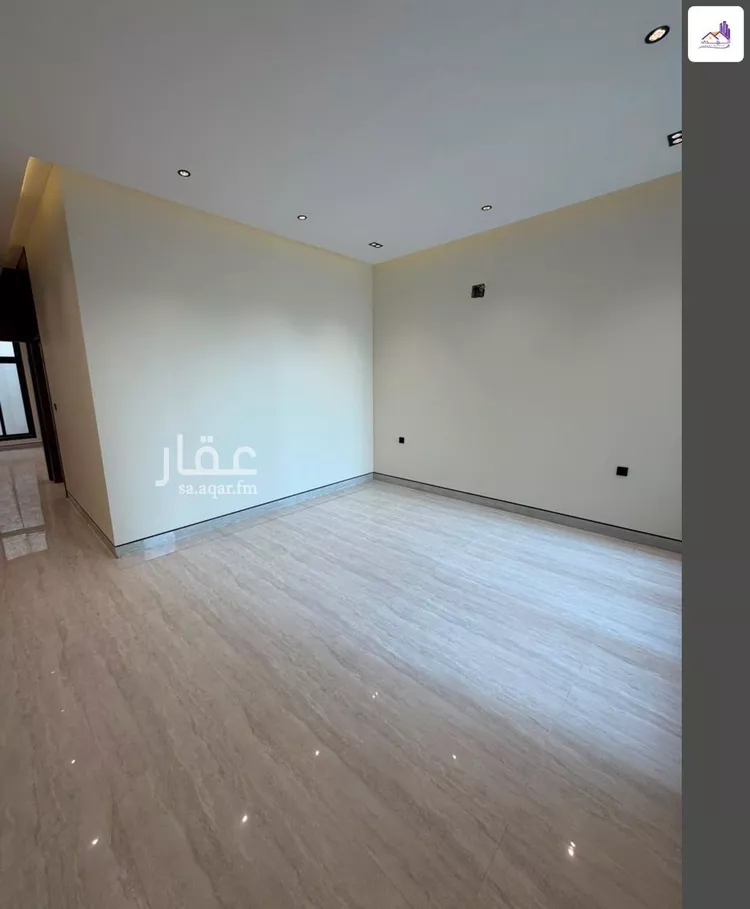 Floor for Sale in Riyadh Al Janadriyah صورة 5