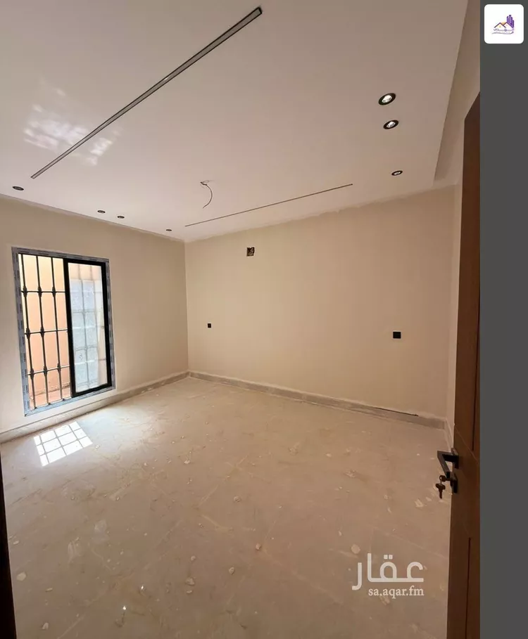 Floor for Sale in Riyadh Al Janadriyah 8