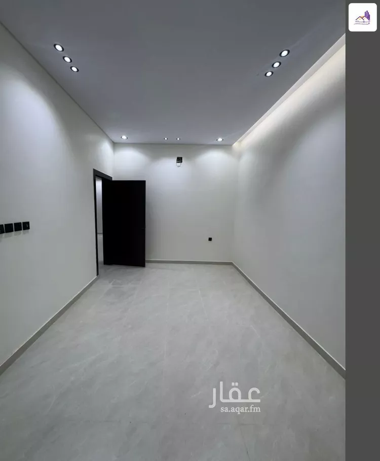 دور للبيع في شارع الرايه, حي الندوة, مدينة الرياض, منطقة الرياض صورة 4
