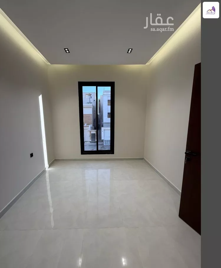 دور للبيع في شارع عبدالملك بن داود, حي الرمال, مدينة الرياض, منطقة الرياض صورة 5