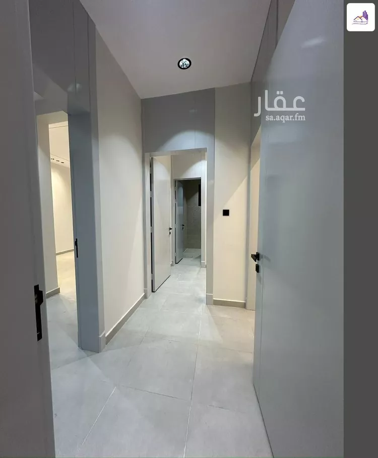 Floor for Sale in Abha Guraiger 6
