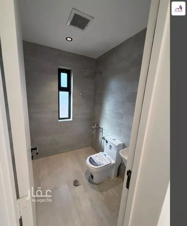 فيلا للبيع في شارع الزهور, حي الجنادرية, مدينة الرياض, منطقة الرياض 6