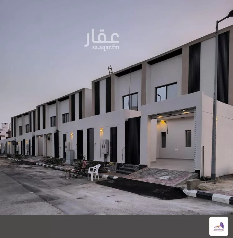 فيلا للبيع في شارع أبي إسحاق البيجوري, حي الصالحية, مدينة جدة, منطقة مكة المكرمة صورة 2