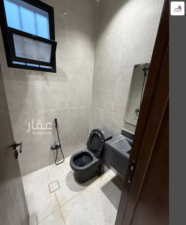دور للبيع في شارع رقم 64, حي الندوة, مدينة الرياض, منطقة الرياض صورة 5