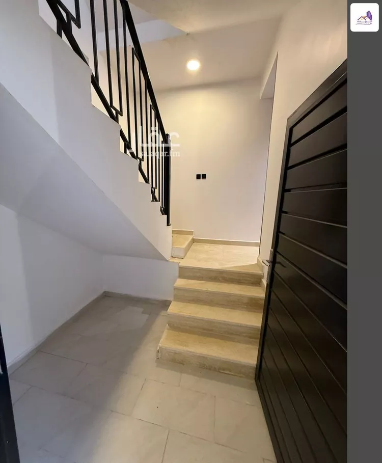 دور للبيع في شارع شرجيل بن حسنه, حي الجنادرية, مدينة الرياض, منطقة الرياض صورة 3