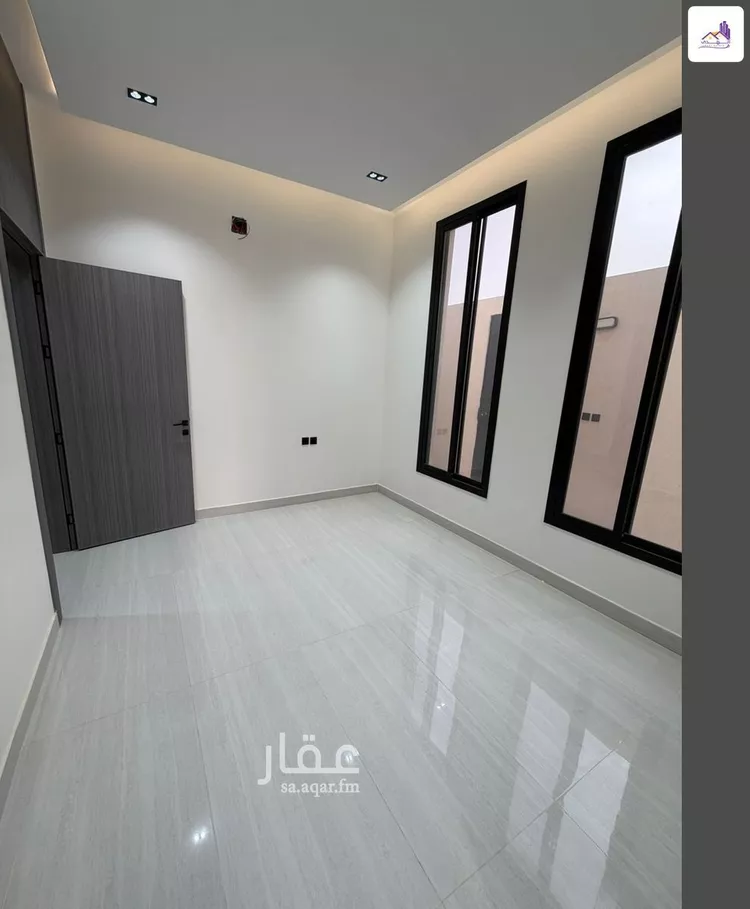 فيلا للبيع في شارع الزهور, حي النظيم, مدينة الرياض, منطقة الرياض صورة 5