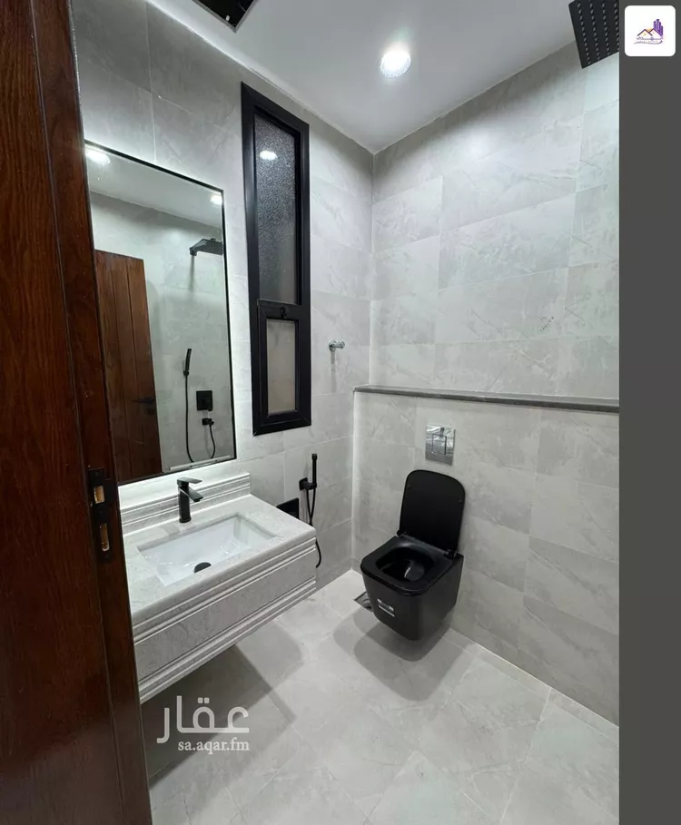 دور للبيع في شارع النرجس, حي المنهل, مدينة أبها, منطقة عسير 6