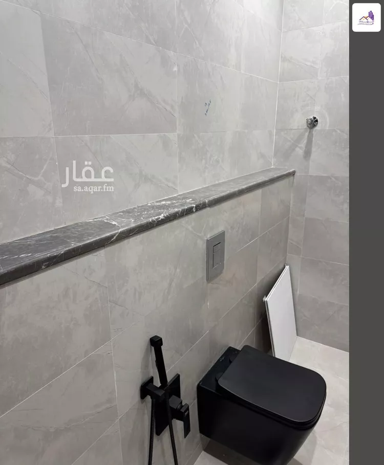 دور للبيع في شارع النرجس, حي المنهل, مدينة أبها, منطقة عسير صورة 4