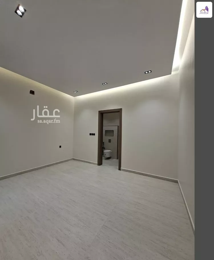 دور للبيع في شارع احمد بن عفيف, حي الجنادرية, مدينة الرياض, منطقة الرياض 8