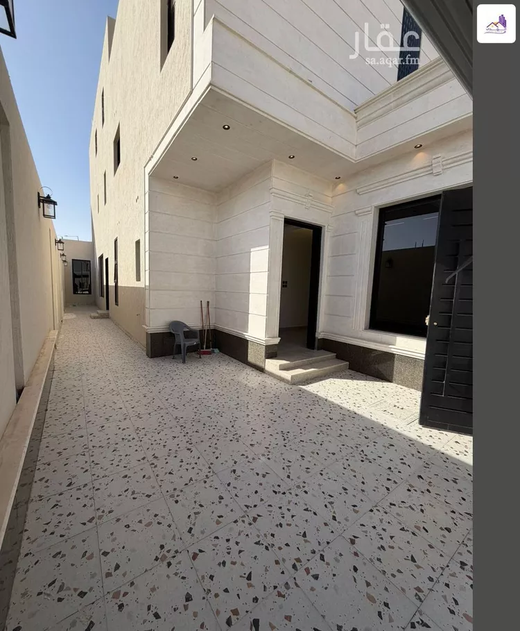 دور للبيع في شارع محمد بن علي النصيبي, حي النخبة, مدينة الرياض, منطقة الرياض 6