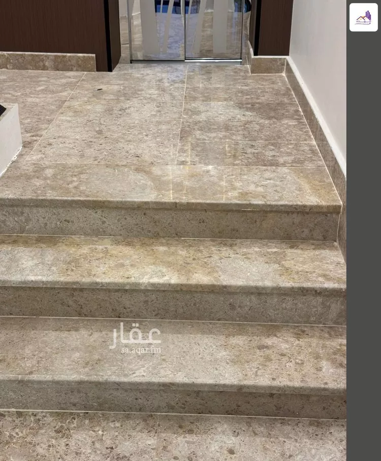 دور للبيع في شارع النرجس, حي المنهل, مدينة أبها, منطقة عسير 8