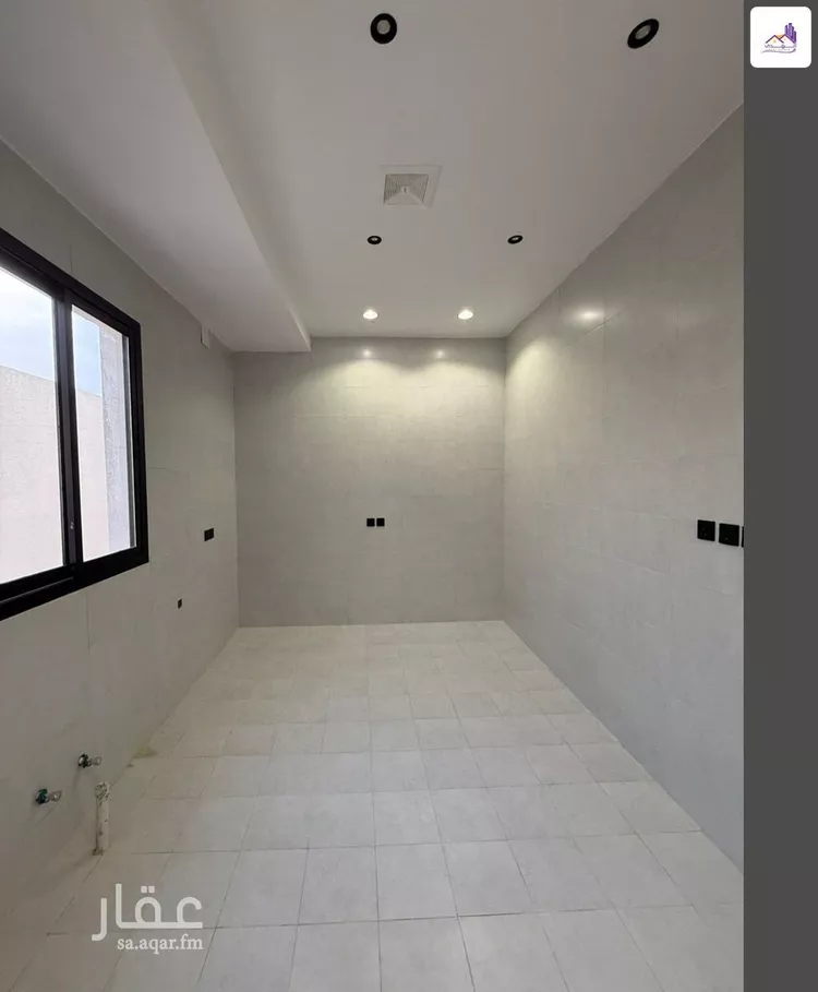 دور للبيع في شارع رقم 92, حي الجنادرية, مدينة الرياض, منطقة الرياض صورة 2